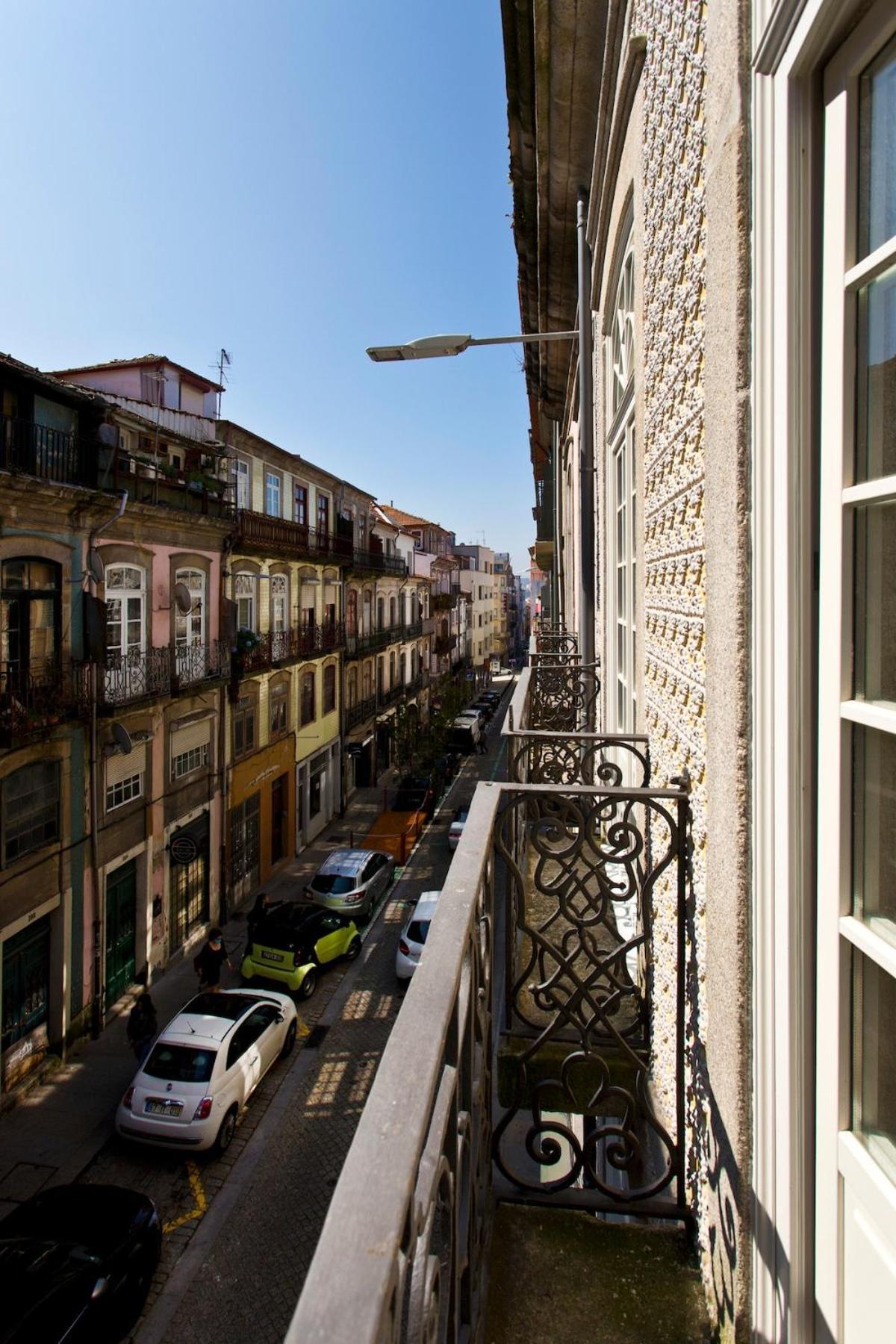 Aposentus - Your In Almada *