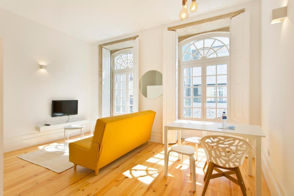 Aposentus - Your In Almada Appartement Oporto
